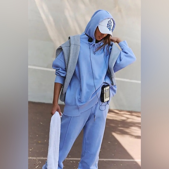 NWT FREE PEOPLE MOVEMENT Sprint To The Finish Hoodie | Blueberry MSRP $108 S - Picture 4 of 12